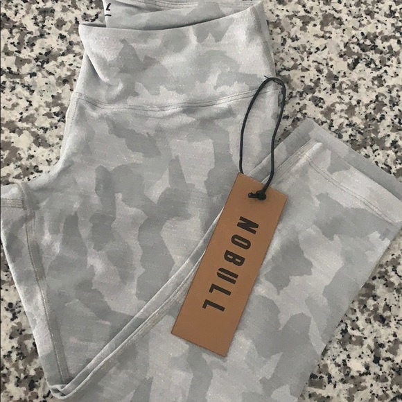 Nobull Crop Pants - Picture 1 of 3